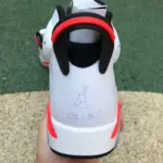 Air Jordan 6 "White Infrared" 384664-123 - 图片 3
