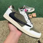 Travis Scott x Jordan Air Jordan 1 Low OG "Medium Olive" DM7866-200 - 图片 2