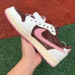 Travis Scott x Air Jordan 1 Low OG "Reverse Swoosh"  DZ4137-206 - 图片 2