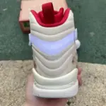 SoleFly x Air Jordan 8 "White/Red" FJ2850-107 - 图片 3