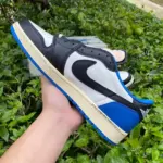 Air Jordan 1 Low OG Travis Scott “Reverse Swoosh” DM7866-140 - 图片 2