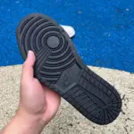 Travis Scott x Air Jordan 1 Low x Louis Vuitton "Reverse Swoosh"  SJ2068-005 - 图片 5