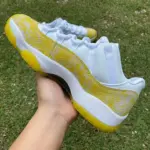 Air Jordan 1 Low WMNS "Yellow Snakeskin" AH7860-107 - 图片 4