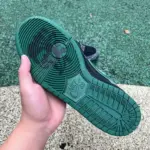 There Skateboards x Nike Dunk SB Black/Green HF7743-001 - 图片 5