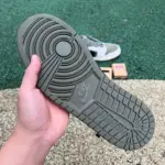 Travis Scott x Jordan Air Jordan 1 Low OG "Medium Olive" DM7866-200 - 图片 5