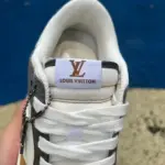 Nike Dunk x Louis Vuitton “White/Brown/Grey” DQ1098-356 - 图片 6