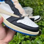 Air Jordan 1 Low OG Travis Scott “Reverse Swoosh” DM7866-140 - 图片 6