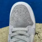 Nike Dunk x Louis Vuitton "White/Grey Suede" CR8033-503 - 图片 7