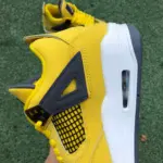 Air Jordan 4 Retro (GS) "Tour Yellow"408452-700 - 图片 7