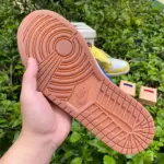 Travis Scott x Air Jordan 1 Low “Canary” DZ4137-700 - 图片 7