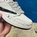 Travis Scott x Air Jordan 1 Low x Louis Vuitton "Reverse Swoosh"  SJ2068-005 - 图片 8