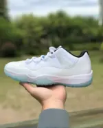 Air Jordan 11 Low "Legend Blue" AV2187-117