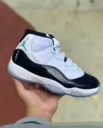Air Jordan 11 "Midnight Navy" 378037-123