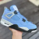 Air Jordan 4 UNC CT8527-400