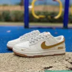 Nike Dunk Low x Supreme "Beige/Brown" XH0923-339