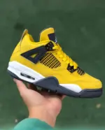 Air Jordan 4 Retro (GS) "Tour Yellow"408452-700