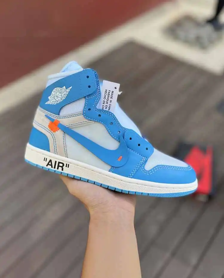 bria_cca738962b9c9c78.webp Air Jordan 1 x OFF-WHITE AJ1 OW AQ0818-148 - 图片 1