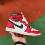 Air Jordan 1 Chicago Retro OG  DZ5485-612