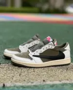 Travis Scott x Jordan Air Jordan 1 Low OG "Medium Olive" DM7866-200