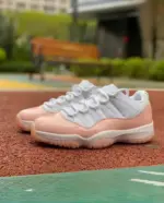 Air Jordan 11 Low WMNS "Legend Pink" AH7860-160