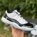 Air Jordan 11 Low "Concord" GS 528896-153