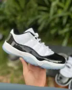 Air Jordan 11 Low "Concord" GS 528896-153