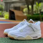 Air Jordan 4 x Levi's White Denim AO2571-100
